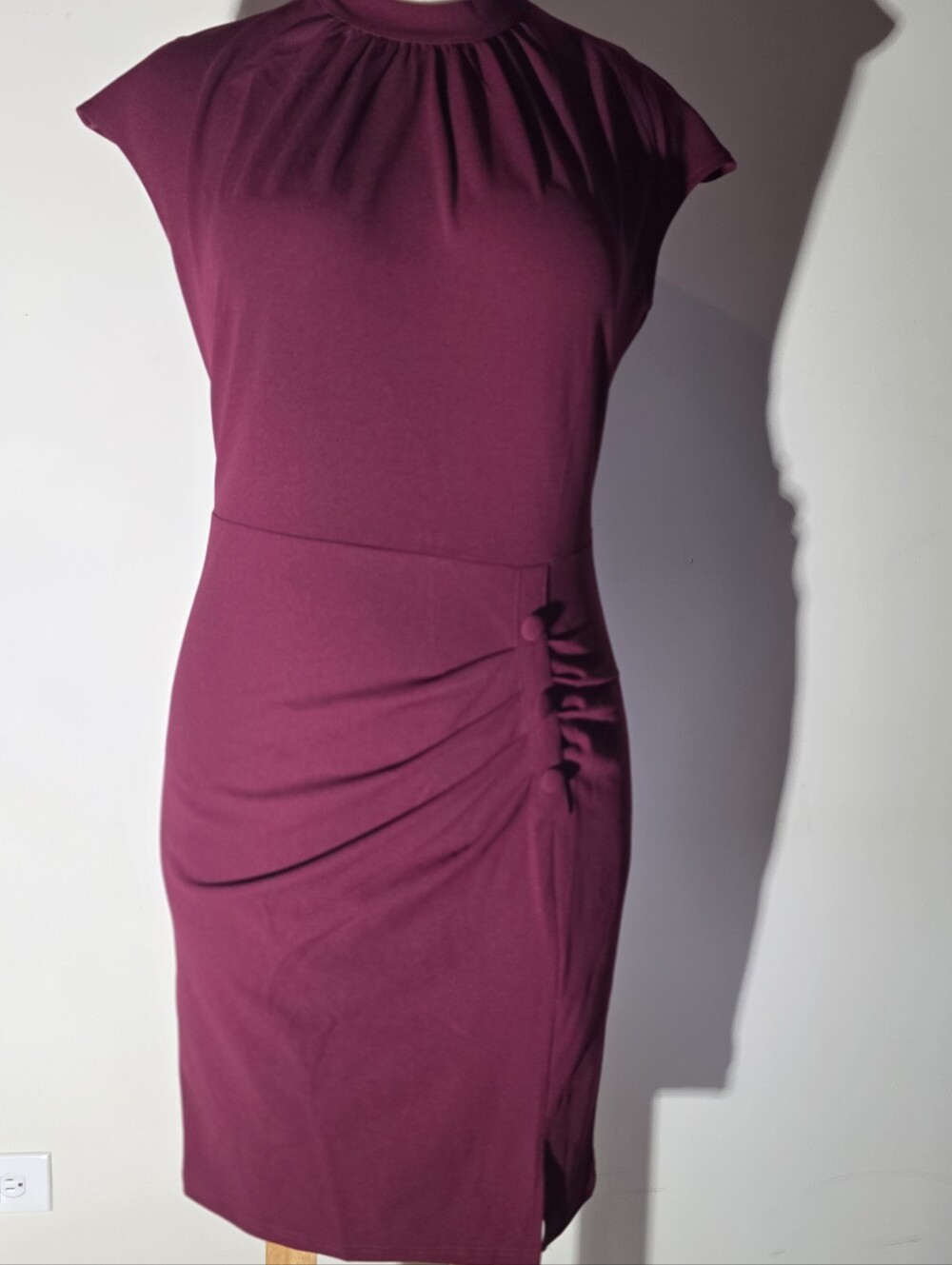 Aisize Plum Cap-Sleeve Midi Dress with Side Pleat Detail (Size 2XL)